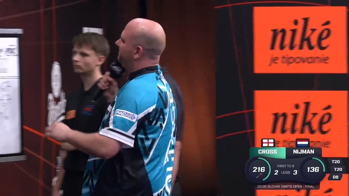 NIJMAN HALFWAY THERE! Wessel Nijman is halfway to victory in Bratislava, as he confirms the double break of throw and leads Rob Cross 4-2! 📺 #ET9