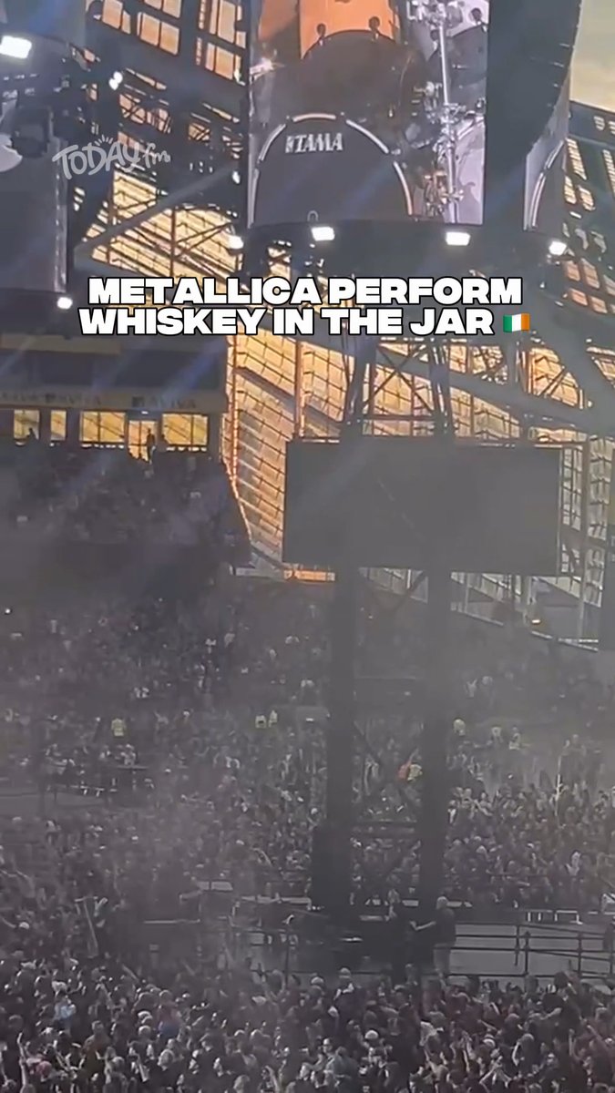 A massive sing-along moment at the Aviva Stadium tonight 🇮🇪 Metallica performed their version of Whiskey In The Jar 🎶 What a night for it ☀️ #Metallica #Ireland #TodayFM