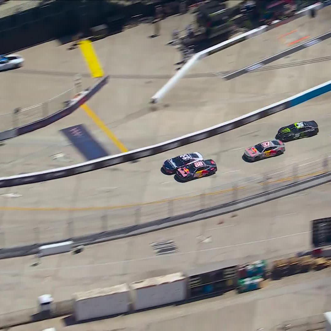 An additional look at the incident on Lap 32.