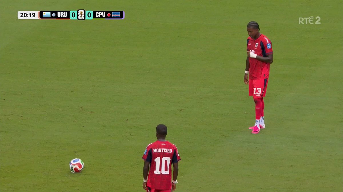 🇺🇾 0-1 🇨🇻 Unbelievable, Cape Verde has taken the lead and it's a stunner from Kevin Pina. Watch all 104 games from the #FIFAWorldCup on RTÉ