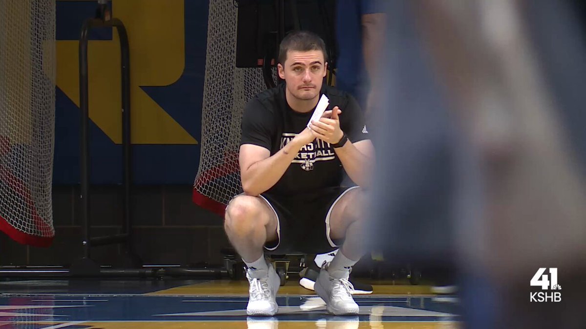 📽️: Like Father, Like Son Will Turgeon always wanted to coach with his dad. That dream seemed lost after Mark Turgeon's retirement. But as fate would have it, Turgeon's returned to coach Kansas City Men's Basketball &amp; now has Will on staff alongside him. KSHB 41 News Kansas City Athletics #RooUp 🏀🦘