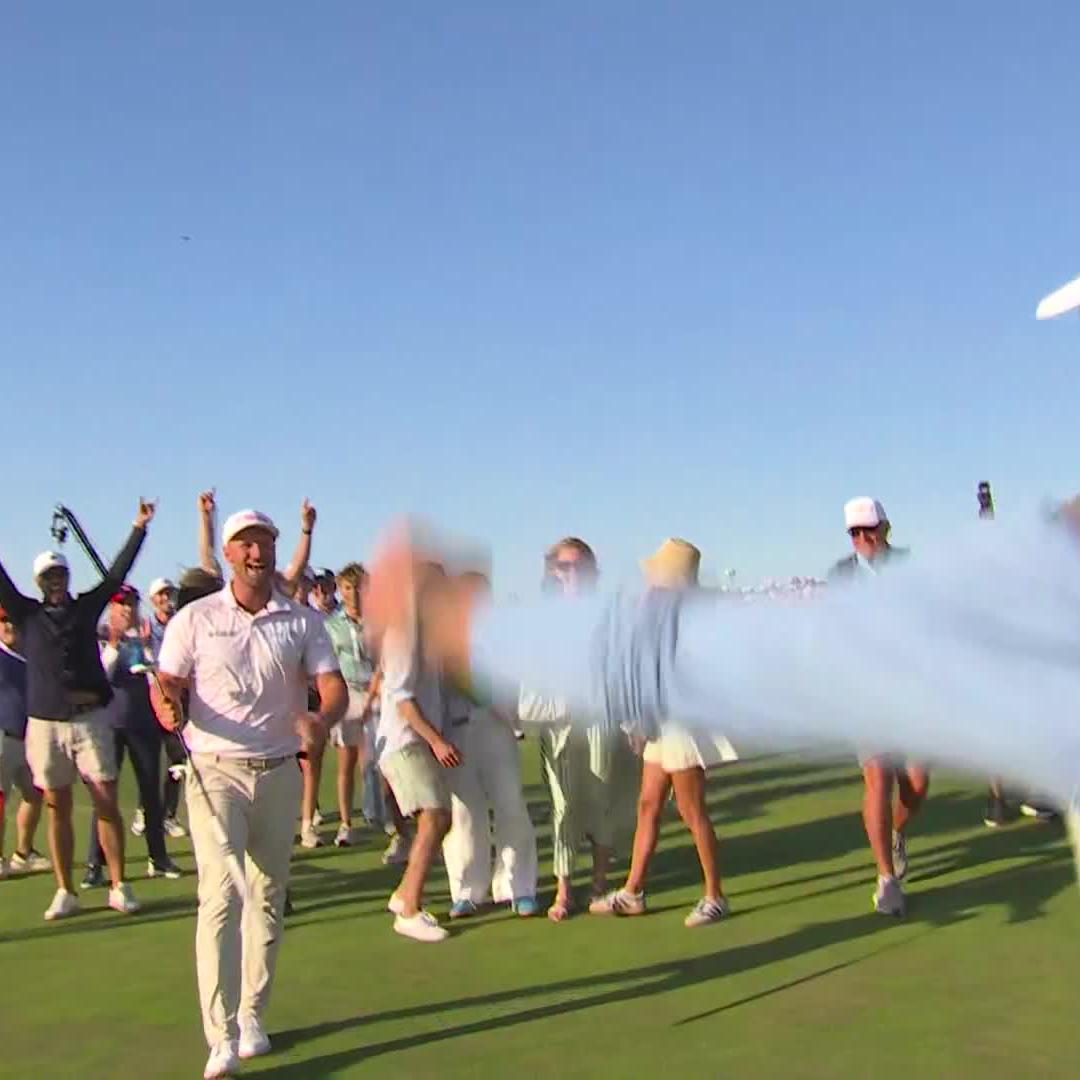 "Thanks, Pops. I'm glad you could be here." 🥹 On Father's Day, Wyndham Clark's father took the red-eye to surprise him after his final round. He didn't know he'd be crowning him a two-time U.S. Open CHAMPION.