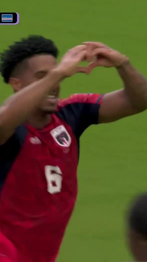 𝐇𝐈𝐒𝐓𝐎𝐑𝐘 for Cabo Verde 🥳📚 Kevin Pina scores his country's first-ever #FIFAWorldCup goal 🇨🇻⚽ #SSFootball | #DStvFIFAWorldCup2026