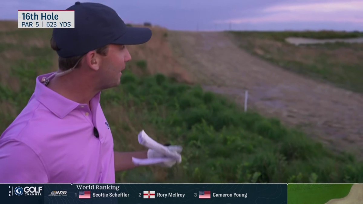 Smylie went to find where Wyndham hit his second shot from on No. 16. It did not go as well as Wyndham's 🤣