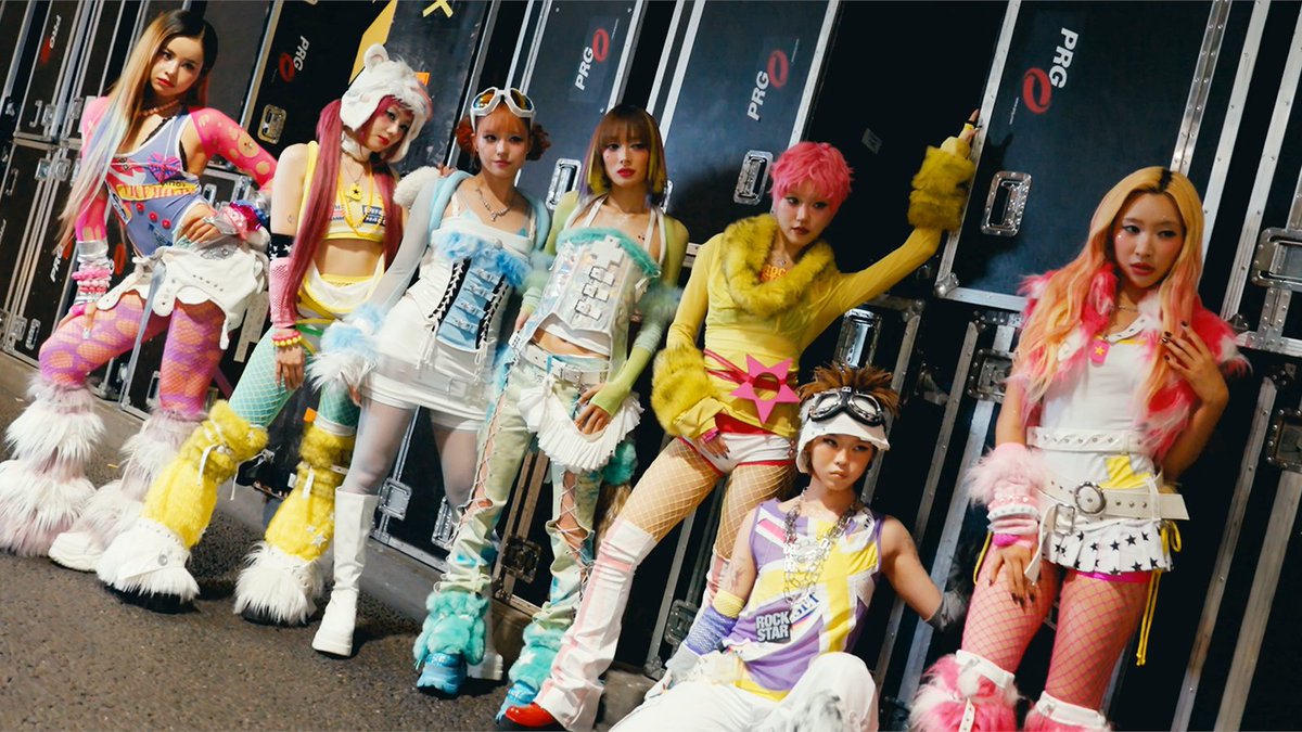 XG - Flowers (Sweet Female Attitude Cover) Special Clip 🎥 #XG #SweetFemaleAttitude
