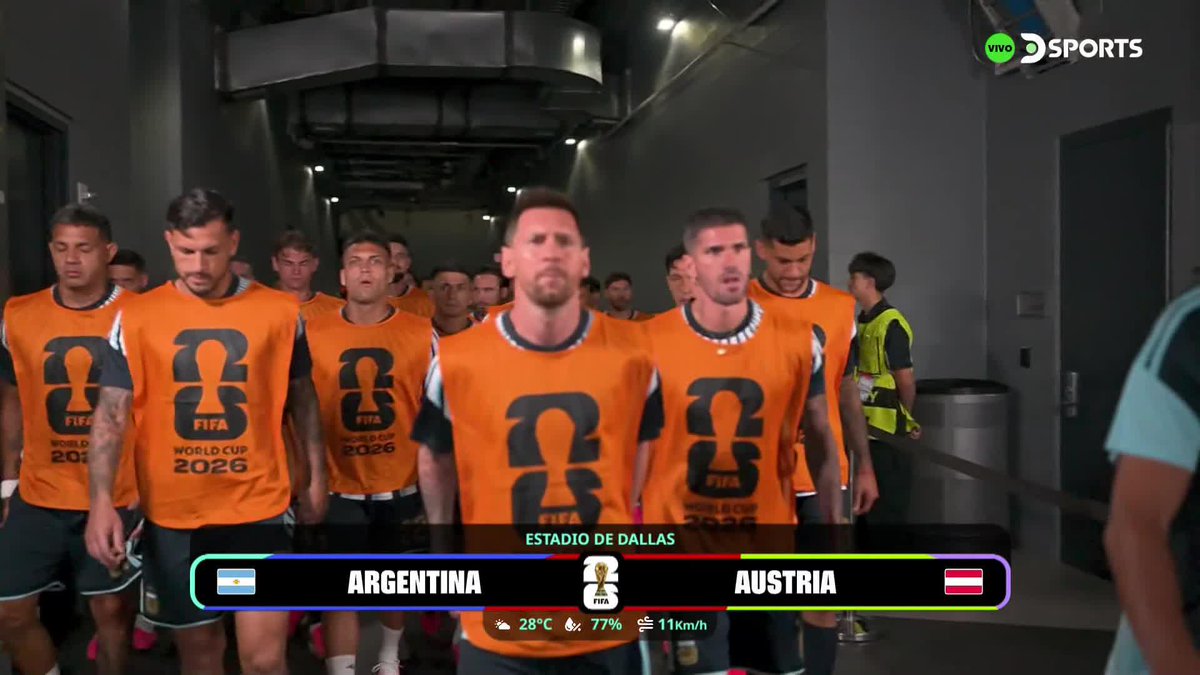 Qué locura que todos nos copian ahora la salida. No les sale y se nota. La gran diferencia que tu líder no es Messi.