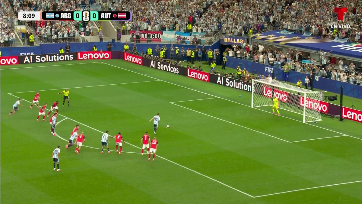 ❌ ¡¡¡LIONEL MESSI FALLA EL PENAL!!! Leo no pudo convertir el penal, era la oportunidad de convertirse en el máximo goleador en la historia de los Mundiales 🥺 ¿Podrá marcar en el partido? 😢 📺 Sigue toda la cobertura de la Copa Mundial de la FIFA 2026 por Telemundo y Peacock #MundialTelemundo #FIFAWorldCup #Somos26 #ArgentinaVsAustria