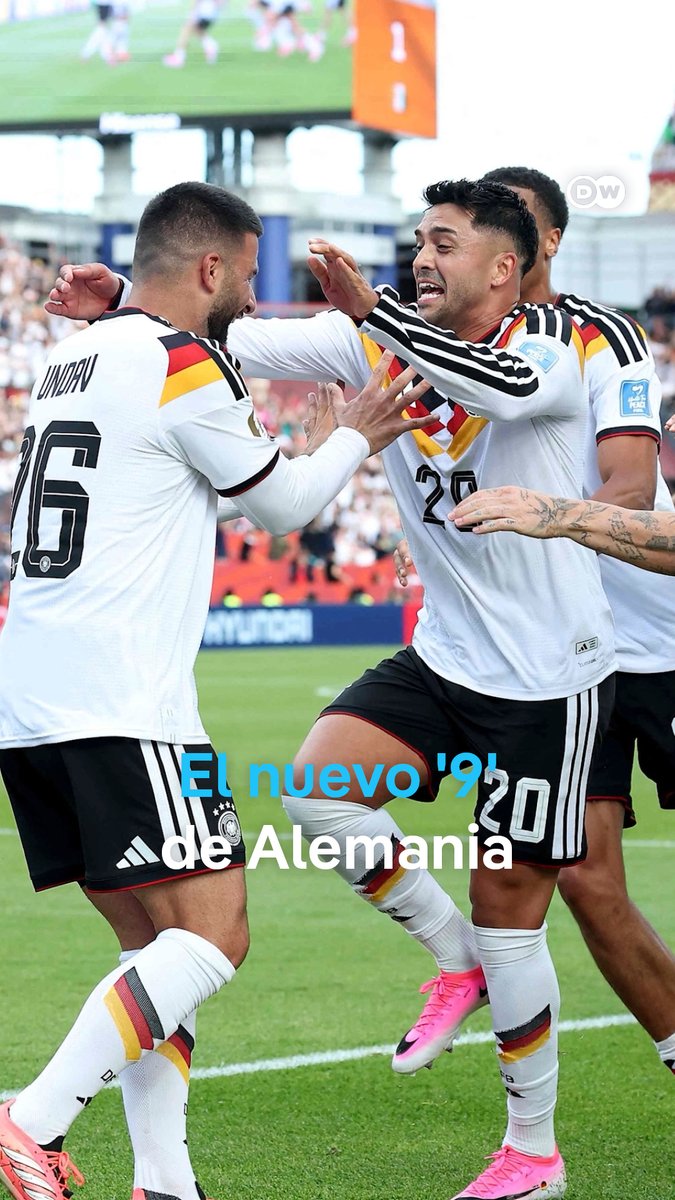 De suplente a héroe: el delantero Undav mete a Alemania en octavos Deniz Undav, delantero alemán de origen kurdo, marcó dos goles entrando desde el banco ante Costa de Marfil, y le dio la victoria a la selección alemana en el Mundial de Fútbol 2026. Con ello, Alemania se aseguró el primer puesto en el grupo y el paso a los octavos de final, algo que no conseguía desde 2014. Aficionados de todo el país ya lo celebran como un nuevo héroe. /cmw #dwnews
