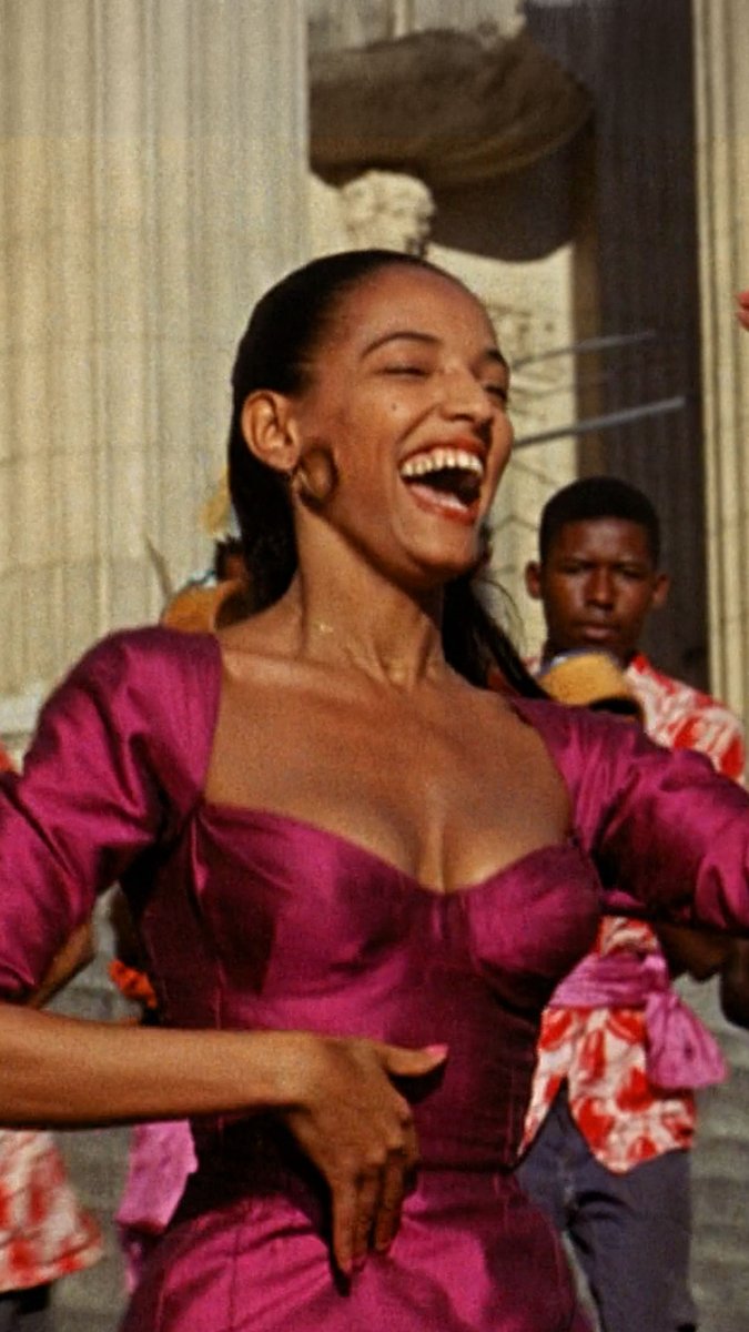 Not a phone in sight, just people living in the moment. BLACK ORPHEUS (1959), directed by Marcel Camus and starring Breno Mello, Marpessa Dawn, Lourdes de Oliveira and Léa Garcia, reimagines the Greek myth of Orpheus and Eurydice during Carnaval in Rio de Janeiro. Based on the play “Orfeu da Conceição” by Vinicius de Moraes, the film won the Oscar for Best Foreign Language Film.
