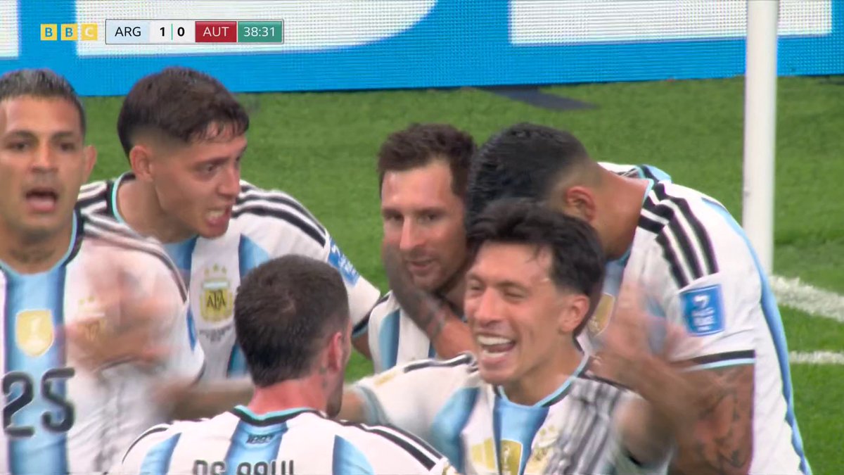 HE'S DONE IT!! ⭐🇦🇷 Lionel Messi gets his goal and becomes the outright all-time top scorer in the men's World Cup!