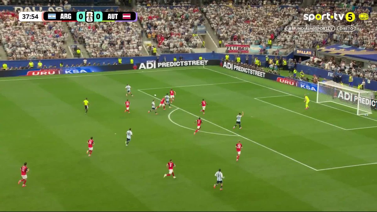 Lionel Messi volta a atacar 🥵 É o novo Melhor Marcador de sempre na história dos mundiais 🪄 #sporttvportugal #MUNDIALnaSPORTTV #MundialFIFA2026 #Argentina #Áustria #betano