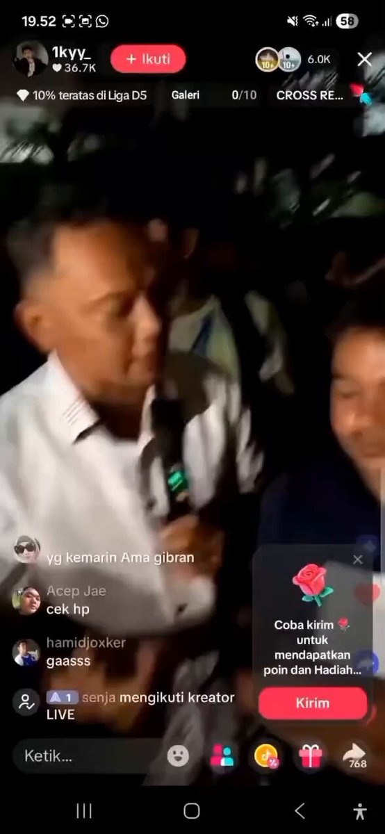 🚨 UPDATE 🚨 sebuah kabar mengejutkan datang dari ABDI seorang mahasiswa Universitas Bung Karno Dia memberikan pernyataan bahwa telah menerima suap sebesar 300 juta mengenai Aksi demo beberapa waktu lalu *fyi dia yang ketemu gibran waktu itu