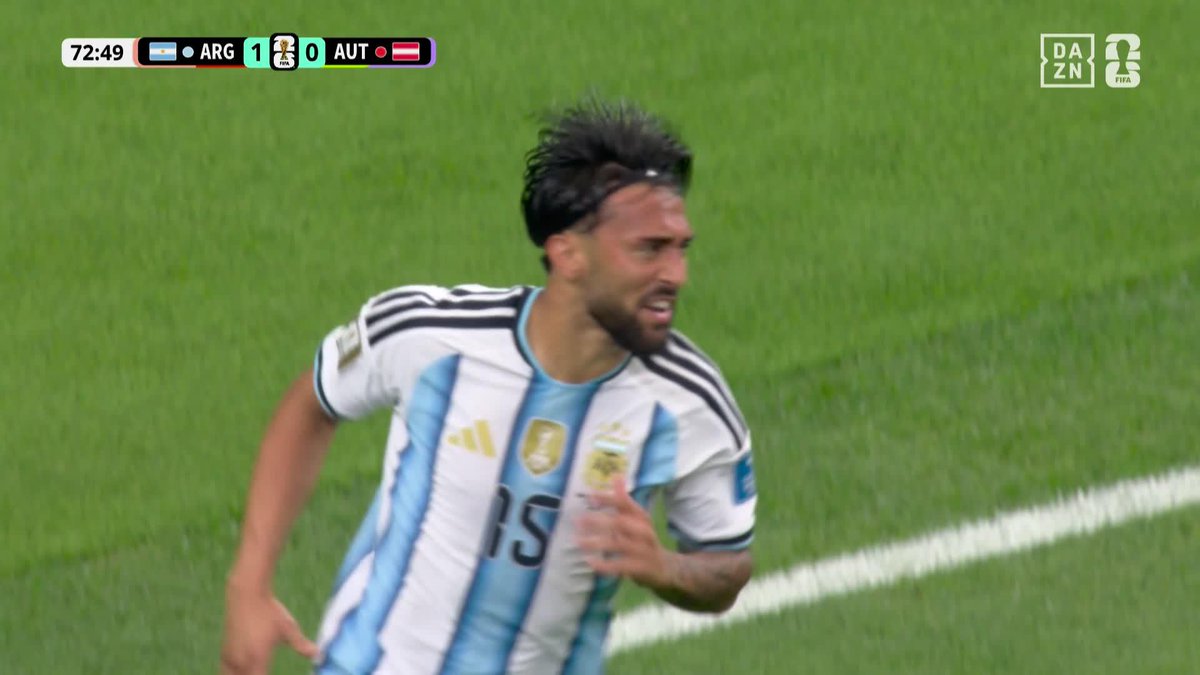 アルゼンチン🇦🇷に決定機! メッシの正確なCKにニコ・ゴンサーレスが合わせるも、わずかに枠の外 🏆️#FIFAワールドカップ グループJ 🆚アルゼンチン×オーストリア 📱#DAZN ライブ配信中 #本気で楽しむならDAZN アクエリアス