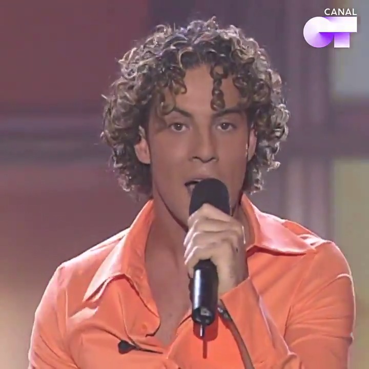 por mí esta canción podría ser la canción del verano todos los años