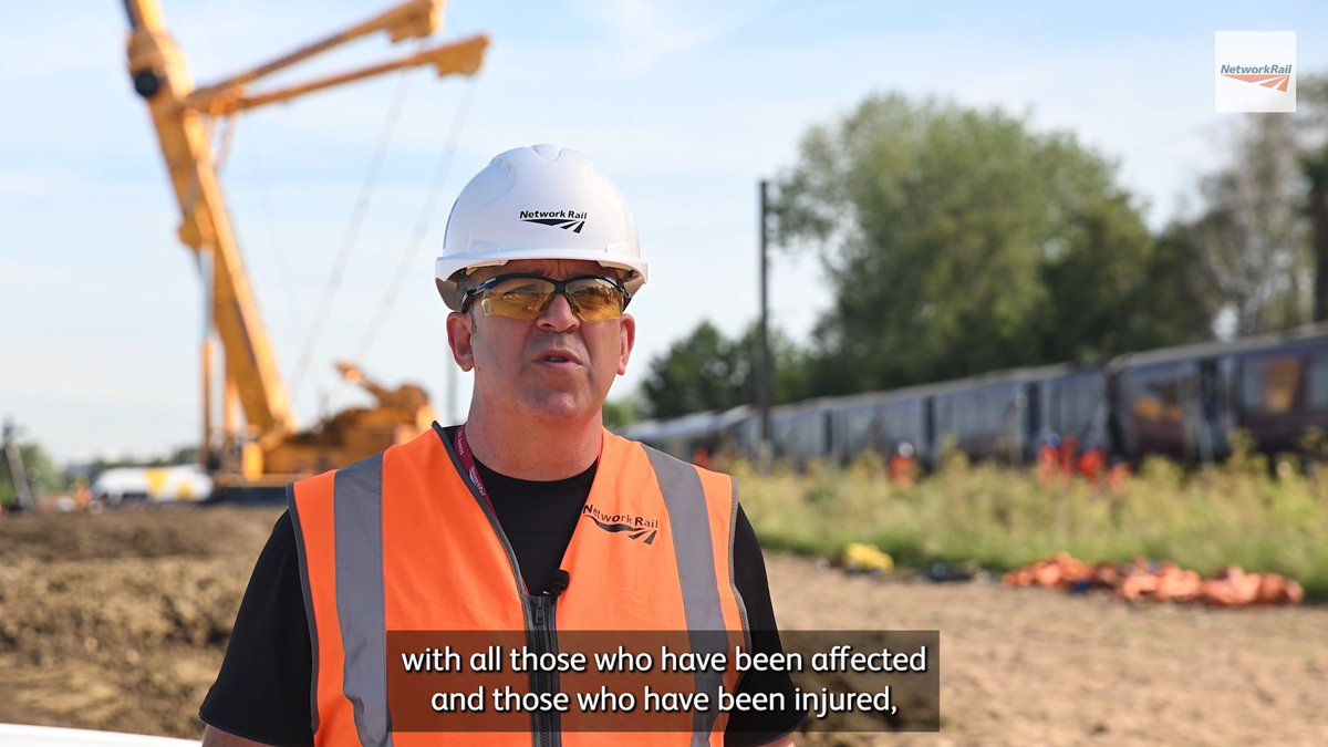 #Bedford We've begun the complex operation of removing damaged trains and carriages from the railway, to allow engineers to assess the damage and complete necessary repairs. Mark Budden, East Midlands route director, explains the work involved: