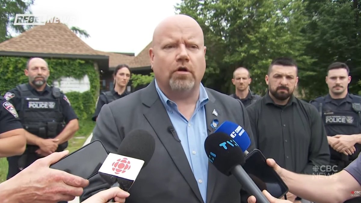 Public Security Minister Ian Lafrenière confirms a Montreal police officer was killed during a shooting on Monday afternoon. "Our heart is with all the victims' families," he says. "It's a very sad moment." Another officer and a civilian were also injured in the attack.