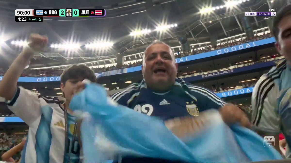 والله غير طبيعي .. والله مجنون يا بشر!!!!!!!!!