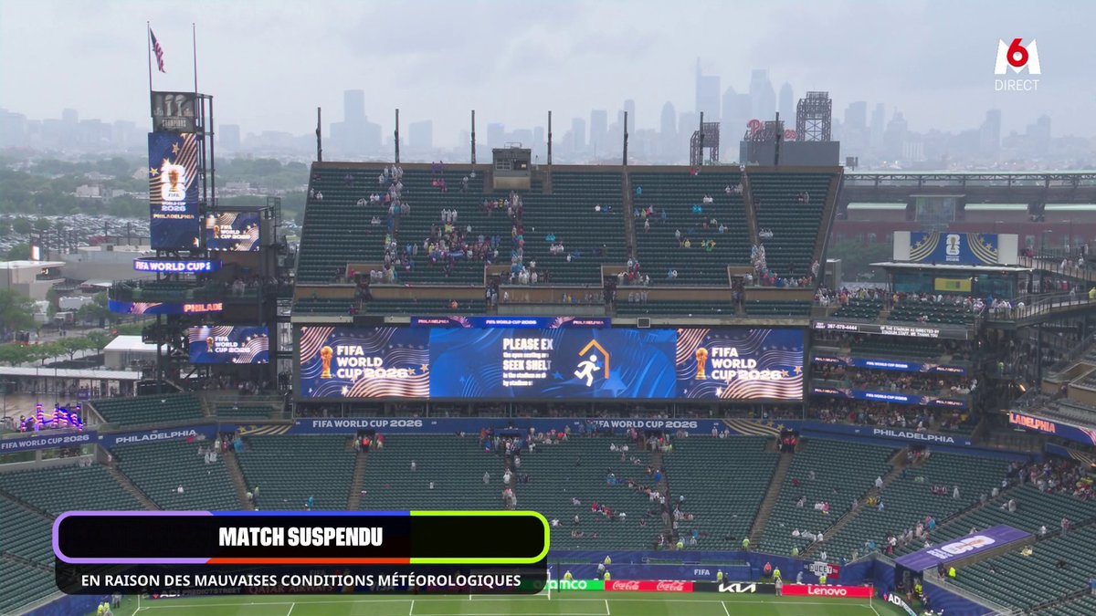 ⚠️ MATCH SUSPENDU France - Irak est actuellement interrompu en raison des intempéries. Suivez le Mag sur M6 et M6+ : #CDM2026 #FIFAWorldCup #EquipedeFrance #FRAIRK