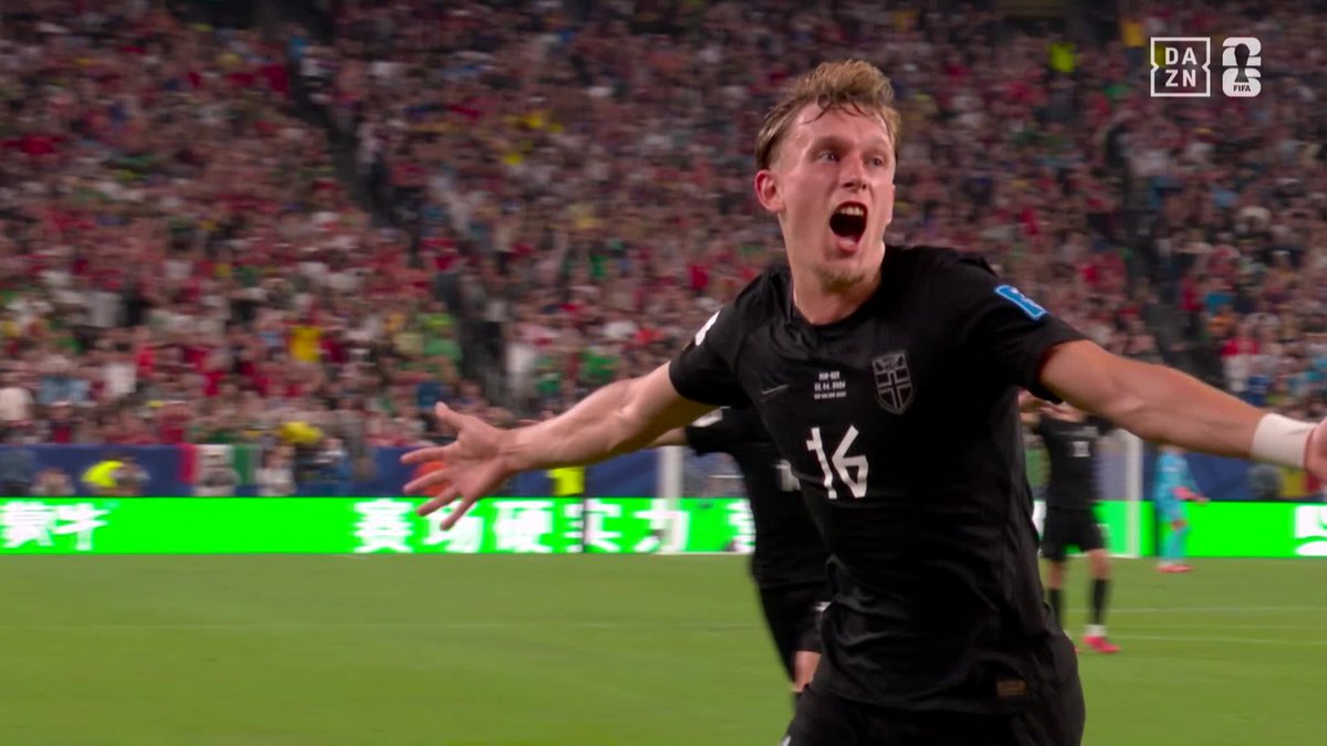 交代策ズバリ的中 途中出場の🇳🇴ペデルセンが均衡を破った! 🏆️#FIFAワールドカップ グループI 🆚ノルウェー×セネガル 📱#DAZN ライブ配信中 #本気で楽しむならDAZN アクエリアス