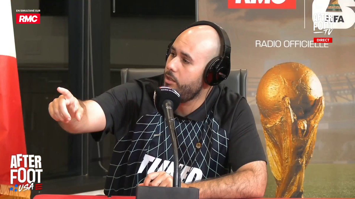 🎙🇫🇷 𝚆𝚊𝚕𝚒𝚍 𝙰𝚌𝚑𝚎𝚛𝚌𝚑𝚘𝚞𝚛 : "Manu Koné, sur les 5 milieux de terrain qu'on a, c'est celui qui me parle le plus footballistiquement. Je suis complètement fan... Si Rabiot sort pour Manu Koné, je dors bien la nuit... Il donne des maux de tête à Deschamps."