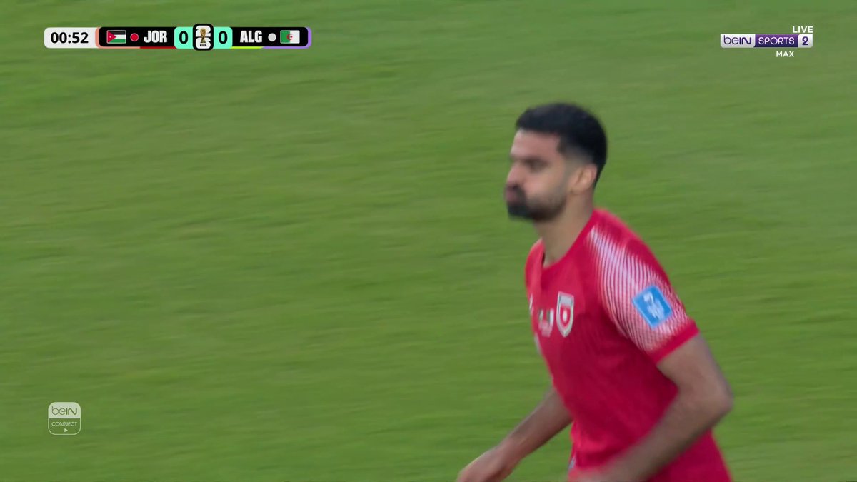 رأسية نزار الرشدان تمر بجوار المرمى وتُضيع فرصة التقدم للأردن. 📦 اشترك الآن 👇 🔗 📱 #كأس_العالم2026 | #مونديال2026 | #كأس_العالم #FIFAWorldCup2026 | #FIFAWorldCup | #beINWC26