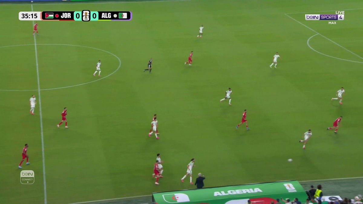 نزار الرشدان يمنح الأردن التقدم بهدف في شباك الجزائر. 📦 اشترك الآن 👇 🔗 📱 #كأس_العالم2026 | #مونديال2026 | #كأس_العالم #FIFAWorldCup2026 | #FIFAWorldCup | #beINWC26