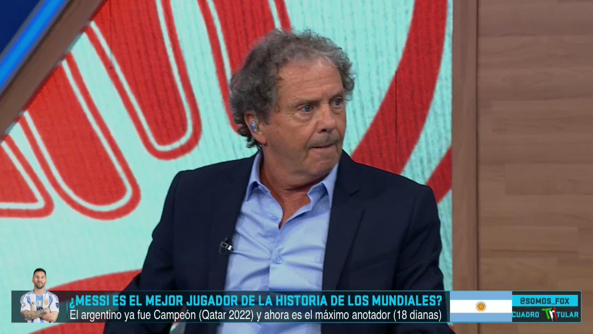 ¡LUCHA DE GIGANTES! 🇦🇷🔥 ¿Quién ha sido más histórico en Argentina, Messi o Maradona? 🫢🤔 📺 #CuadroTritular 🇲🇽