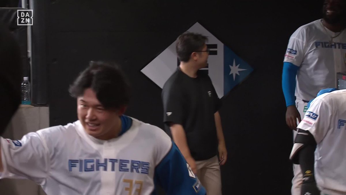 恐怖の8番バッター 進藤勇也 第2号は 逆方向へのソロホームランに! スタメン起用に結果で応えた! ⚾️日本ハム×ロッテ #lovefighters #だったらDAZN