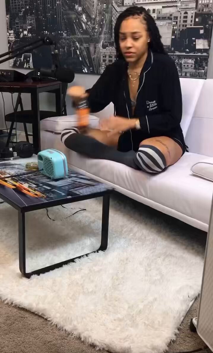 🚨 BE HONEST 🚨 When you watch this behind-the-scenes clip… What caught your attention first? 👀 Drop your answer below 🔥👇 This is just a preview trust me, the conversation is even better #Podcast #AdultConvo #afterdark