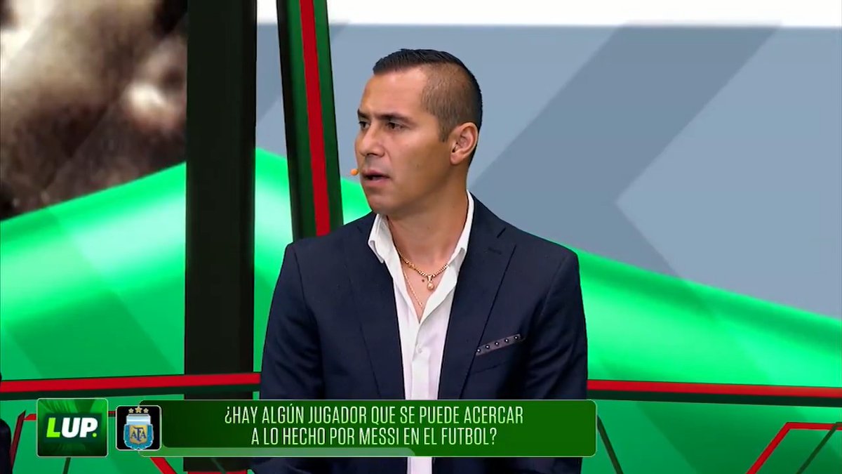 ‘ME INCLINO POR CR7 PORQUE TUVO QUE TRABAJAR PARA CONSEGUIR LO QUE LOGRÓ’ 🇵🇹 Paul Aguilar se declara Team Cristiano Ronaldo y explica por qué 🙌 ‘MESSI TIENE UN DON DE DIOS’ 🙏 #LUP #LaCopaxFSMX