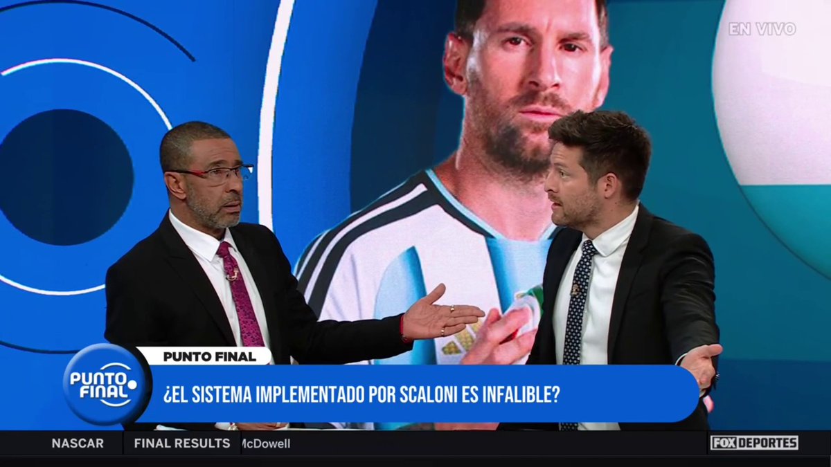 ¿CÓMO CALIFICAR A ARGENTINA? 🧐🇦🇷 Después de medirse ante rivales como Argelia y Austria, ¿cómo luce la 'Albiceleste' con Lionel Messi rumbo a los dieciseisavos de final? #PuntoFinal #FiebreDeFutbol