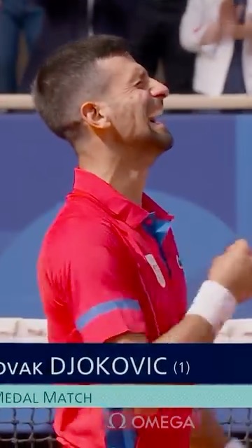 The moment Novak Djokovic secured Olympic gold 🥹🥇