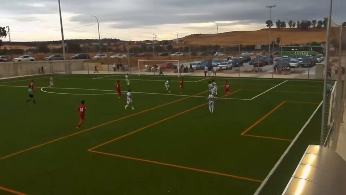 📈 Proyección. Apuesta de futuro. Velocidad para el ataque. Bienvenido al #CórdobaCF, Unai 💪🏻