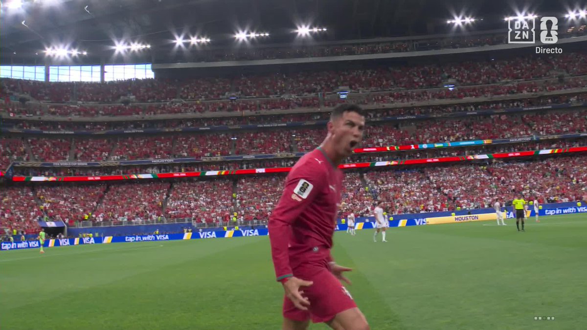 ESTO ES HISTORIA DEL DEPORTE. CRISTIANO RONALDO, EL ÚNICO EN MARCAR EN 6️⃣ MUNDIALES 🤯 Con todos ustedes, la leyenda ✨ #DAZNMundial #FIFAWorldCup