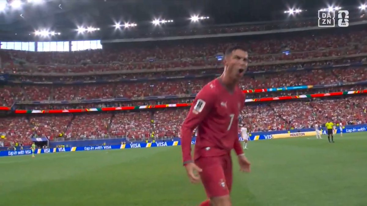 🏆️━━━━━━━━━━━━ FIFAワールドカップ グループK DAZNピックアップシーン ━━━━━━━━━━━━━⚽ 世界が憧れたCR7 クリスティアーノ・ロナウド今大会初ゴール 🆚ポルトガル×ウズベキスタン ⚽クリスティアーノ・ロナウド(ポルトガル)6分