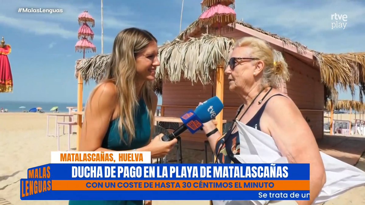 🚿 La instalación de una ducha de pago genera polémica en una playa de Huelva 💰 Sus defensores aseguran que busca fomentar un uso más sostenible del agua 🔸 Carol Rojas | #MalasLenguas