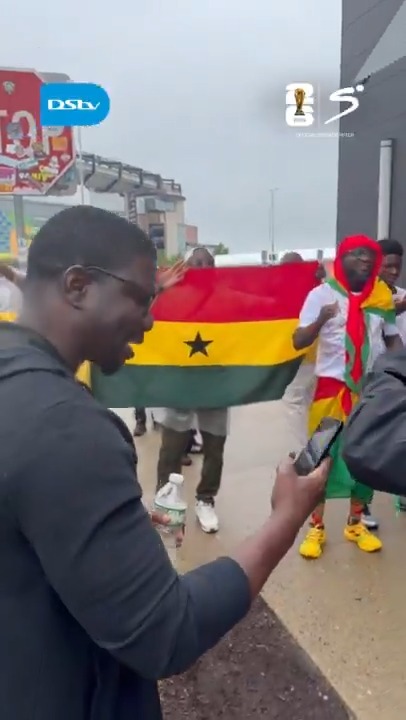 It's a Ghanaian takeover on the Boston streets 🇬🇭🎉 #SSFootball | #DStvFIFAWorldCup | #FIFAWorldCup