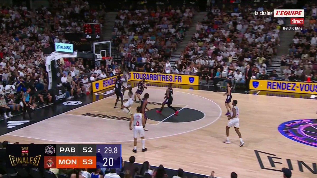 👀 ENORME DUNK DE STEVENS APRÈS UN CONTRE DE FAYE ! Le direct : #lequipeBASKET