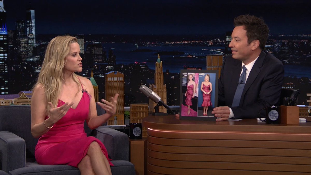 .Reese Witherspoon kept all of the looks from her Legally Blonde era and gifted Lexi Minetree Elle Woods’ dresses!
