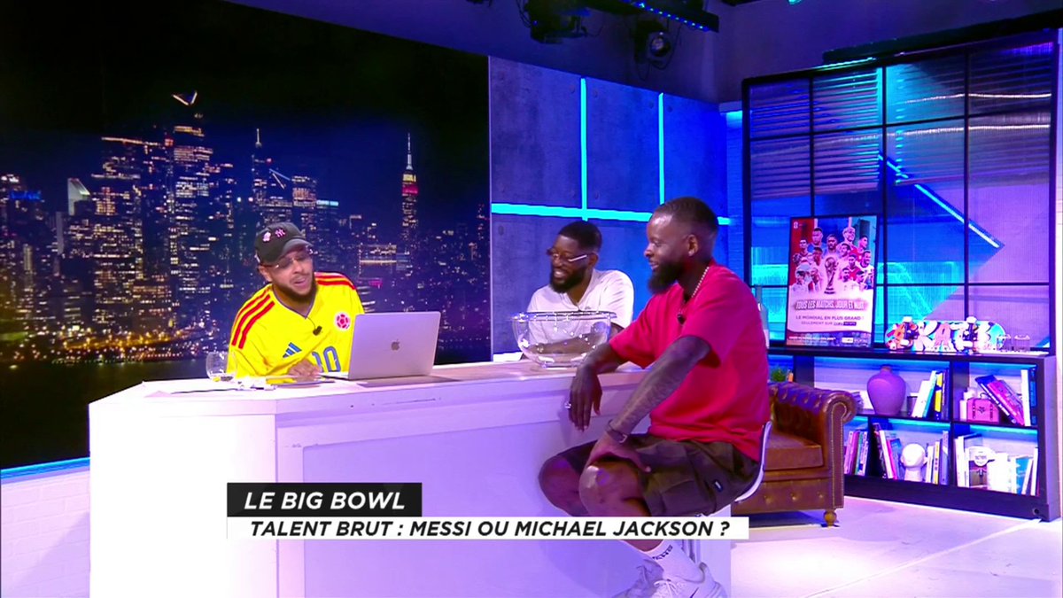 En talent brut : Michael Jackson ou Lionel Messi ? 🤔 (M.Jackson a-t-il déjà fait tomber un adversaire avec un crochet ? Je ne pense pas) 🔴 YouTube, Facebook, TikTok : On est en LIVE avec Nico Colombien, Noah Lunsi et Kinya West ! #TheBigShow