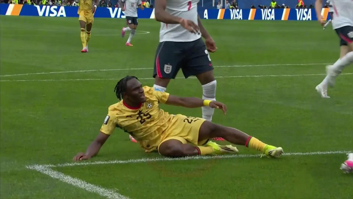 Prince Adu was Fouled but Referee didn’t give Ghana a Penalty He gave the Advantage to England Prince Adu should have played a shot earlier tho