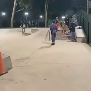 Puntos extra por llevar casco.
