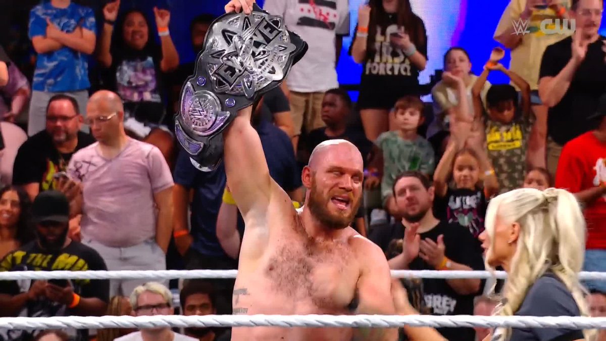 THE CHAMP RETAINS!! Aaron Rourke 🏳️🌈 is STILL WWE Evolve Men's Champion!