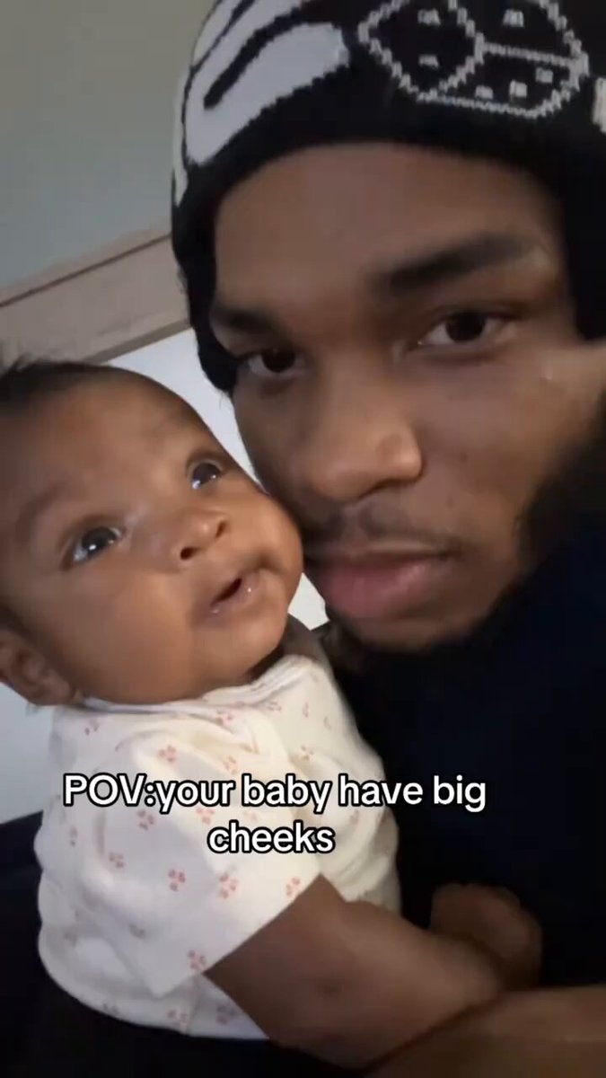 Funny moments of daddy and the newborn babies 👶
