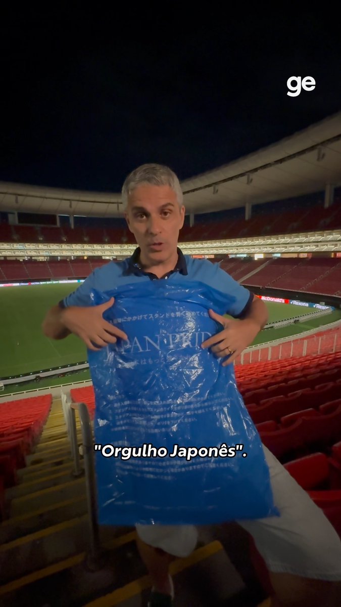 🇯🇵 O saquinho de lixo da torcida do Japão. 🎥 ge