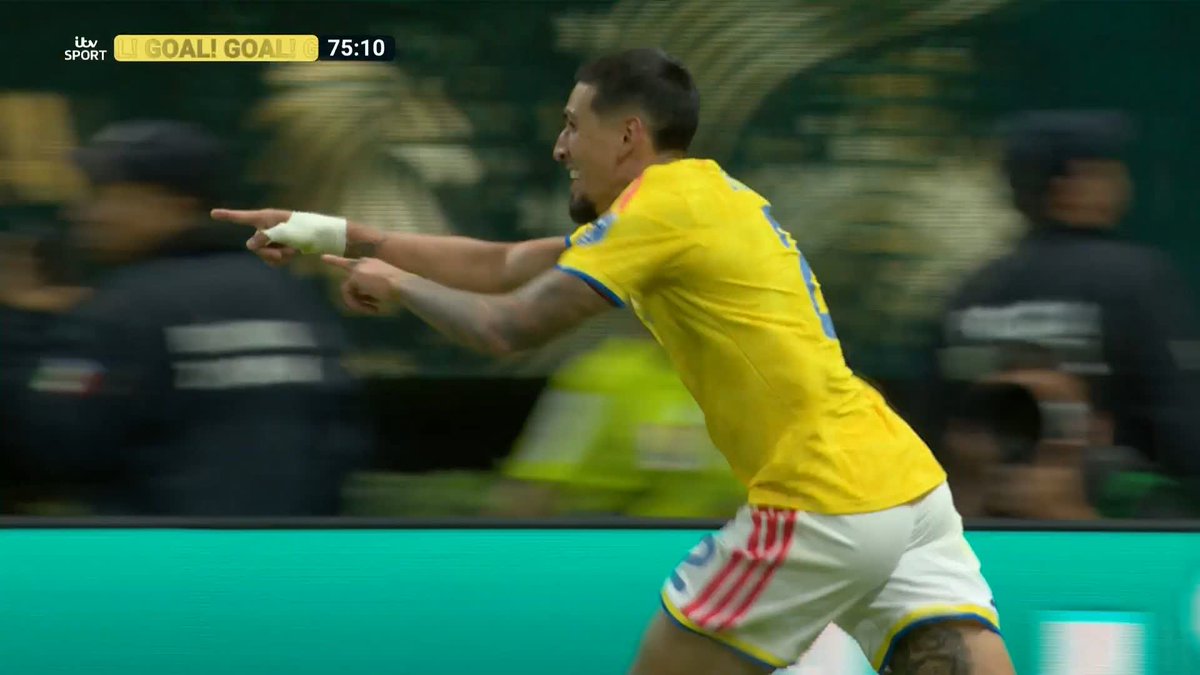 That’s our boy! (Again) Daniel Munoz, what a player. 6 goals at this World Cup for Palace players now. ❤️💙