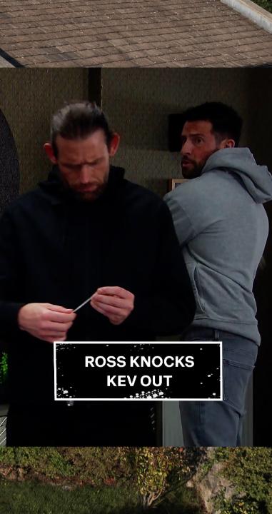 Liam needs to get some new friends. 😅 #Emmerdale