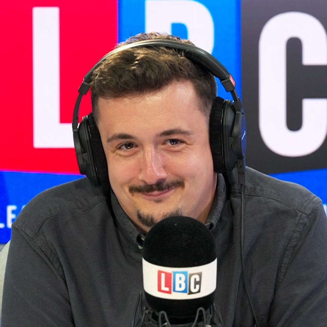 ‘We are breeding a nation of melts!’ Should schools close during the heatwave? Caller James doesn’t hold back on his thoughts… Henry Riley