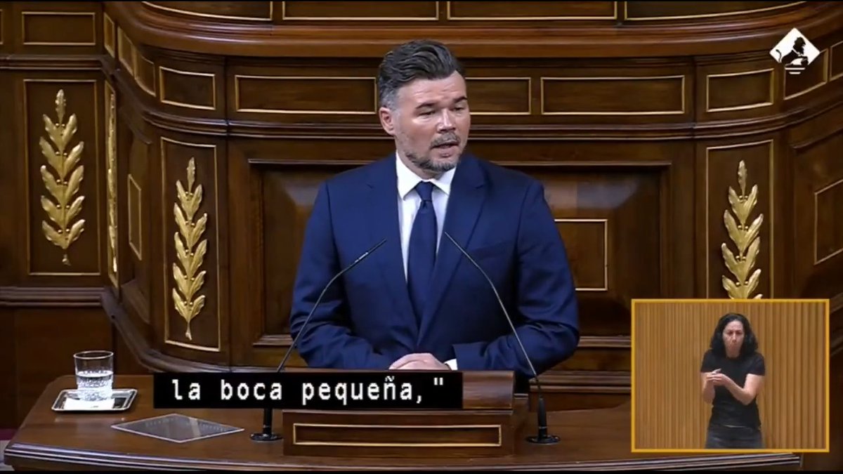 #EnDirecto | Rufián: "Aznar peor, sí claro, señor de la guerra y jefe de un gobierno corrupto. ¿Y qué?. Felipe peor, sí claro, es el mayor traidor a su gente, de un gobierno que secuestró y mató. ¿Y qué?. Rajoy peor, sí, es un jeta de un gobierno que robó. ¿Y qué?"
