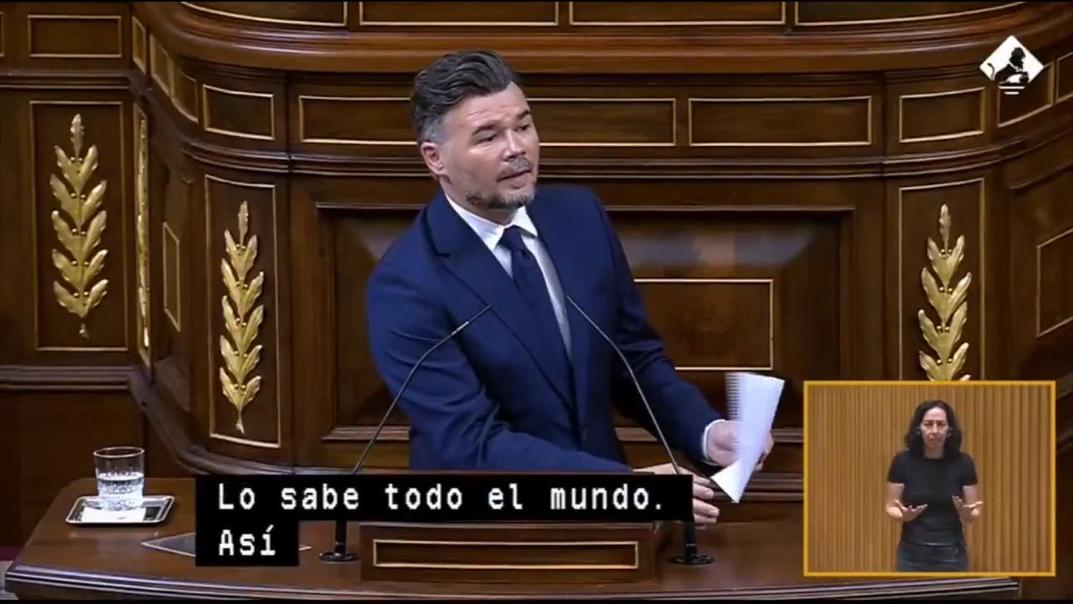 #EnDirecto | Rufián: "¿Saben lo que pasa cuando la izquierda se sustenta en el 'y tú más'? Que todo se convierte en ruido, en nada. La derecha tiene intereses pero la izquierda tiene principios. Cuando la izquierda roba nuestra gente llora, cuando la derecha roba su gente ficha"